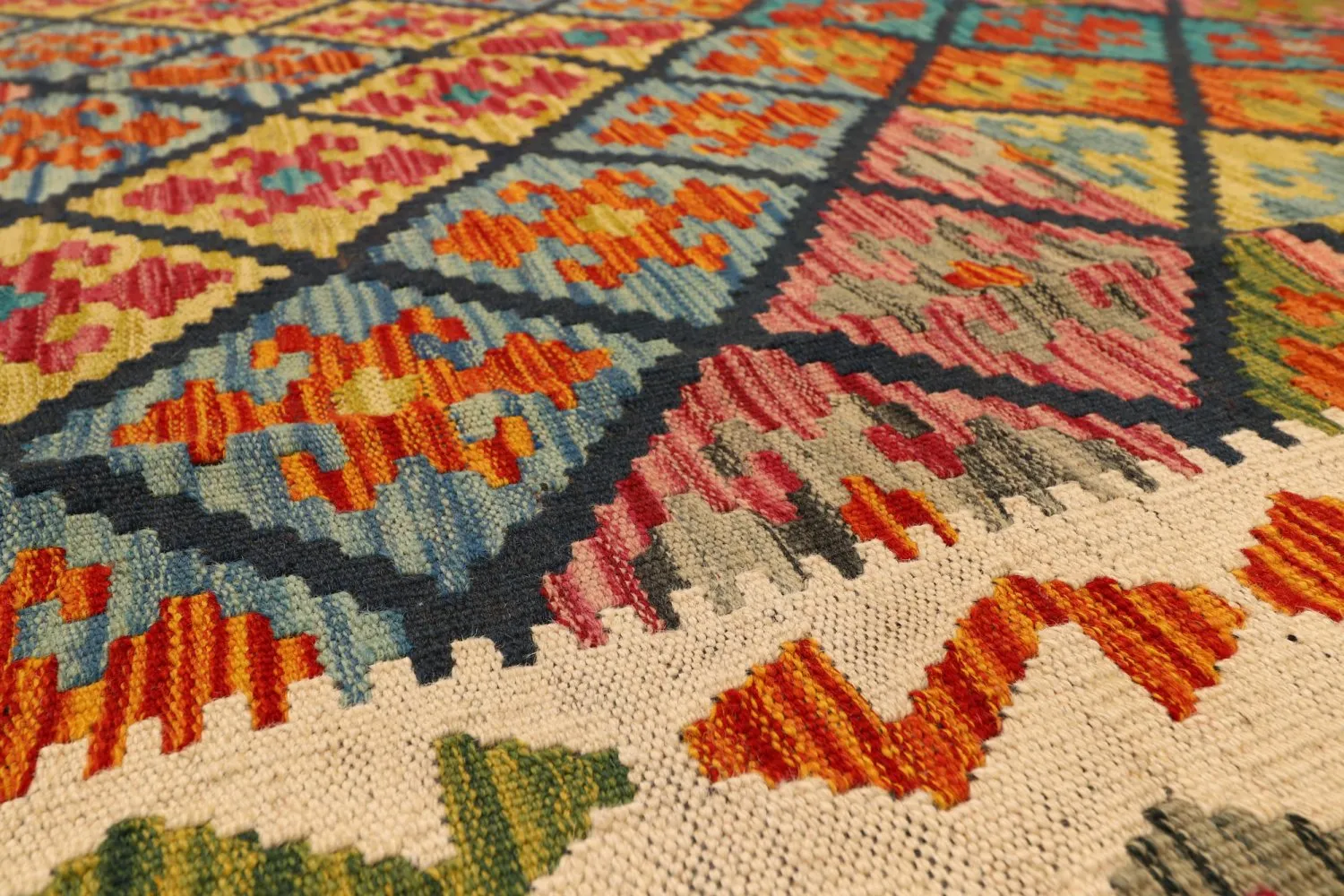 Alfombra kilim oriental 257 x 184 cm
