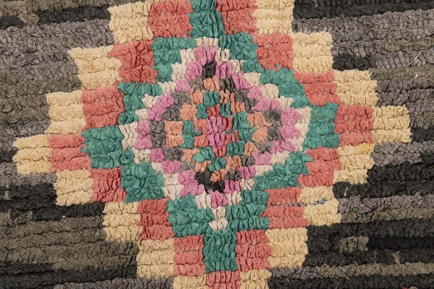 Alfombra Marroquí Bereber Boucherouite 225 x 105 cm