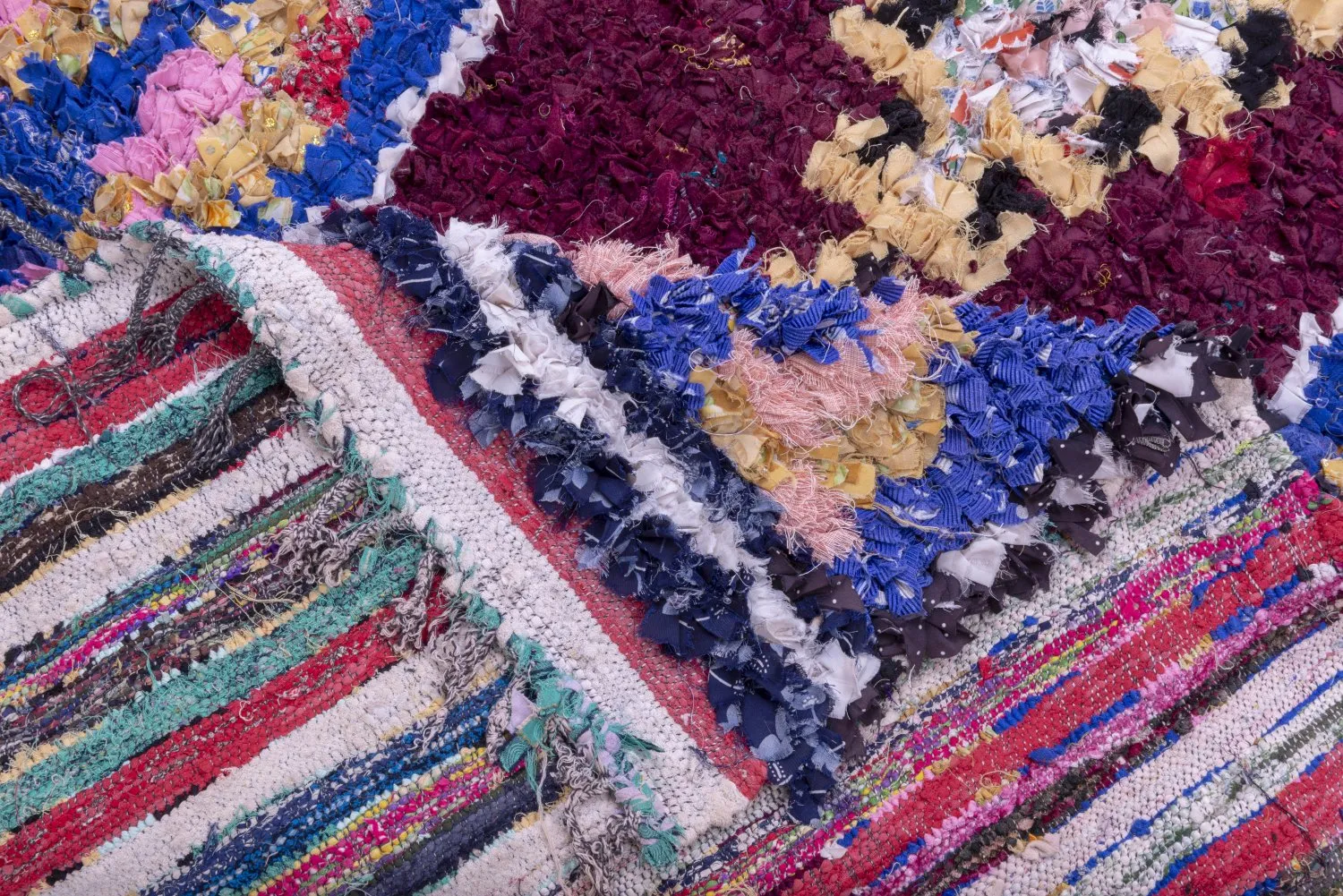 Alfombra Marroquí Bereber Boucherouite 245 x 135 cm
