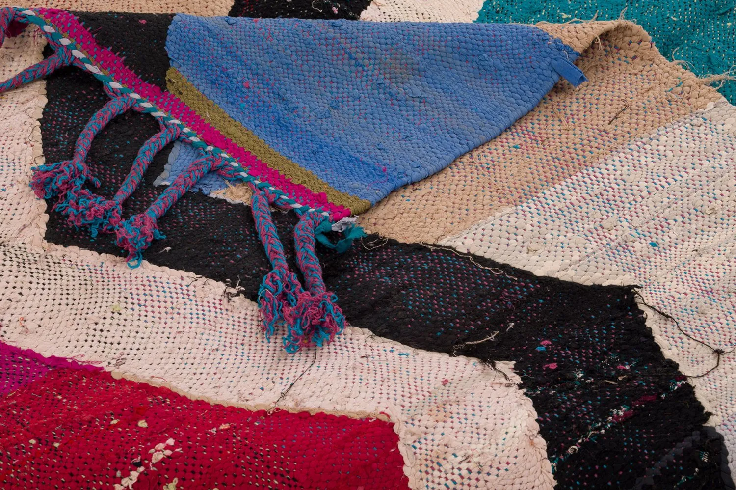 Alfombra Marroquí Bereber Boucherouite 145 x 265 cm