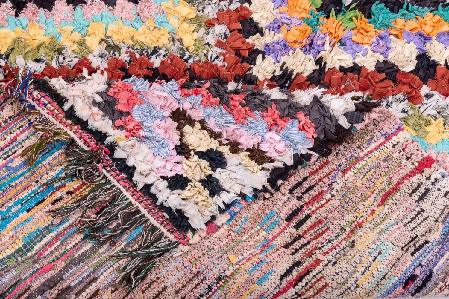 Alfombra Marroquí Bereber Boucherouite 215 x 120 cm