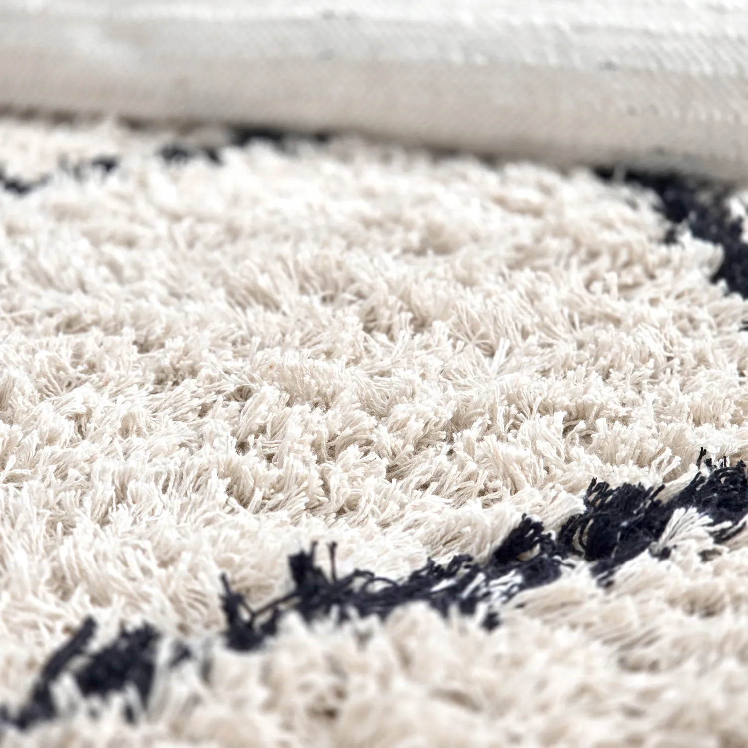 Alfombras redondeadas - Alcott Natural Cotton Shaggy (negro/blanco)