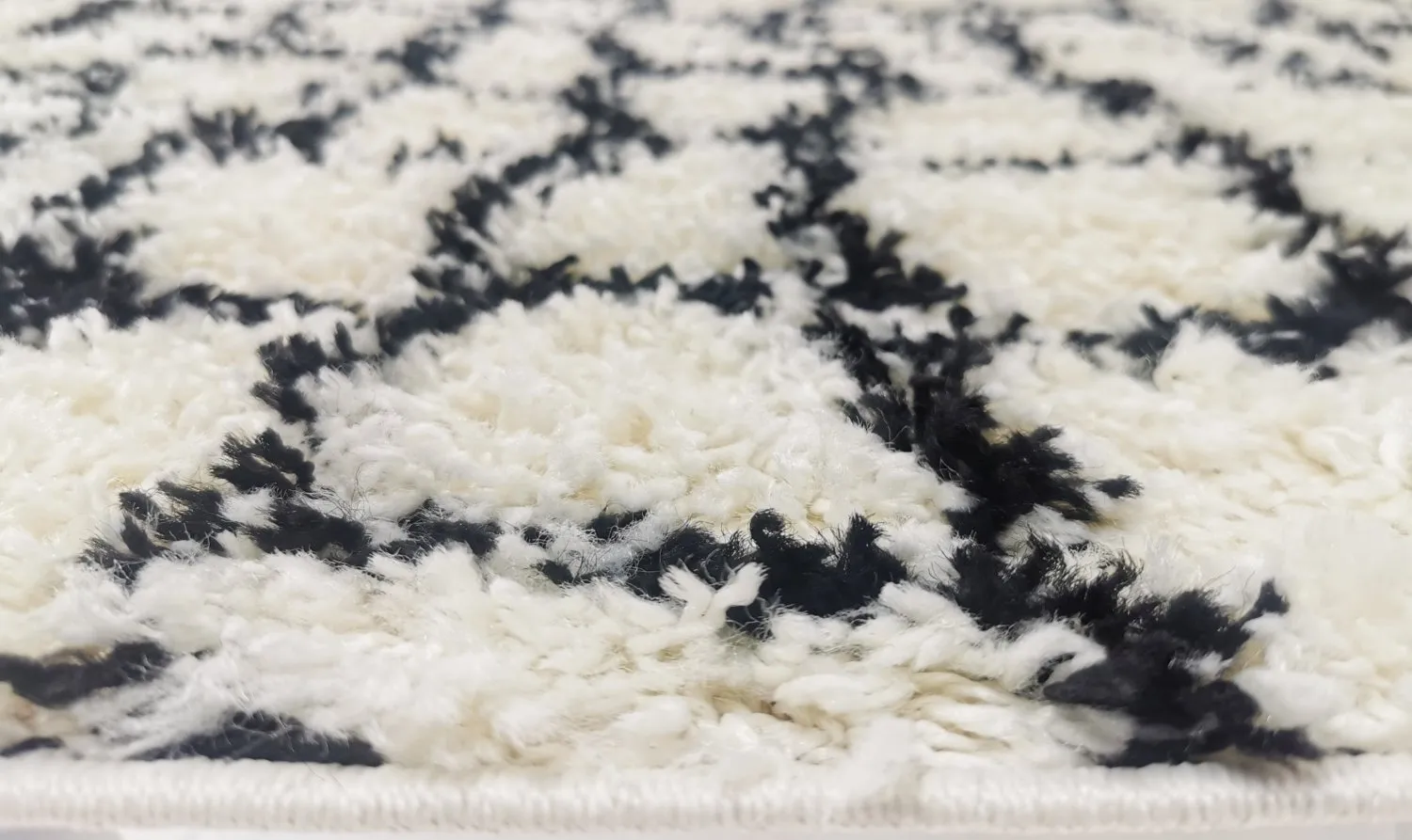 Alfombras redondeadas - Taverna (negro/blanco)