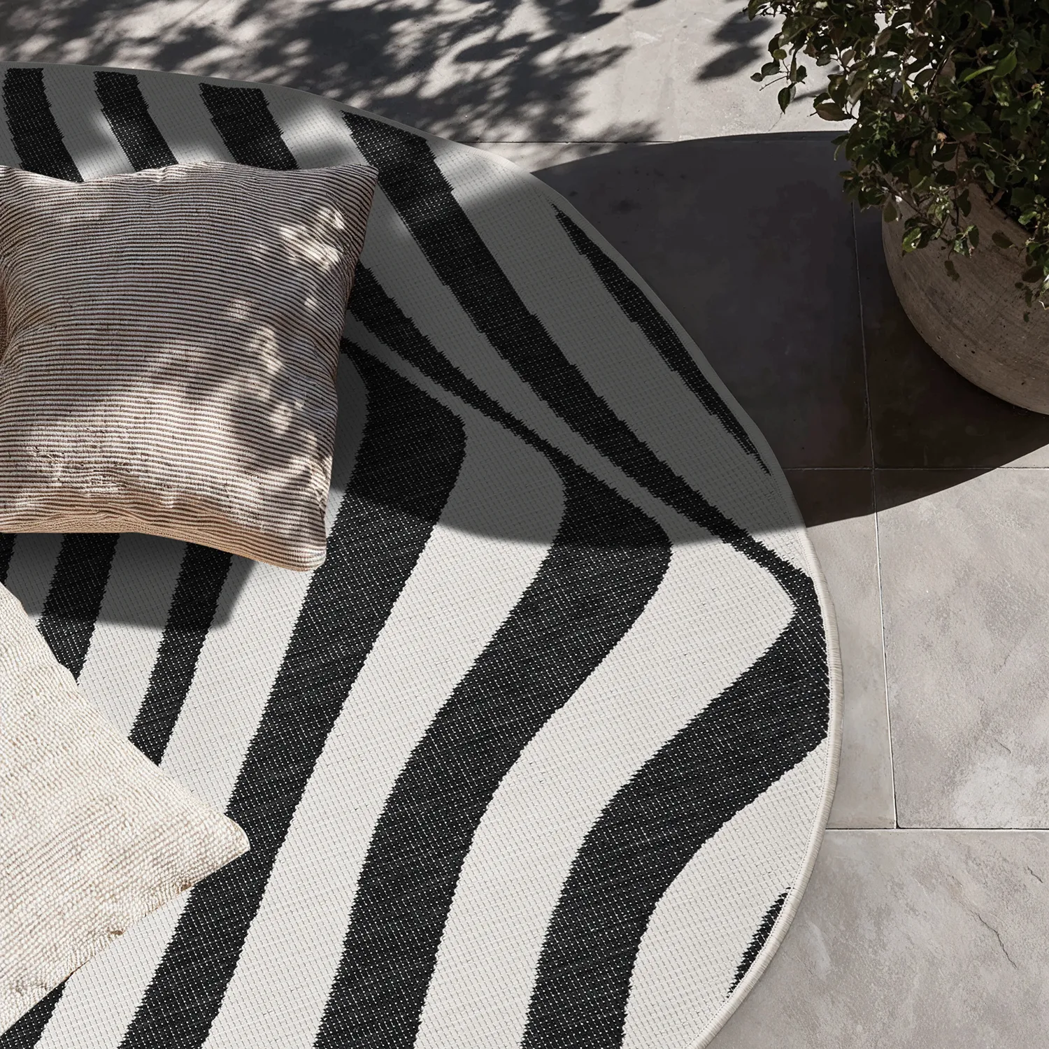 Alfombras de Interior/Exterior - utomhusmatta - Remina (negro/blanco)