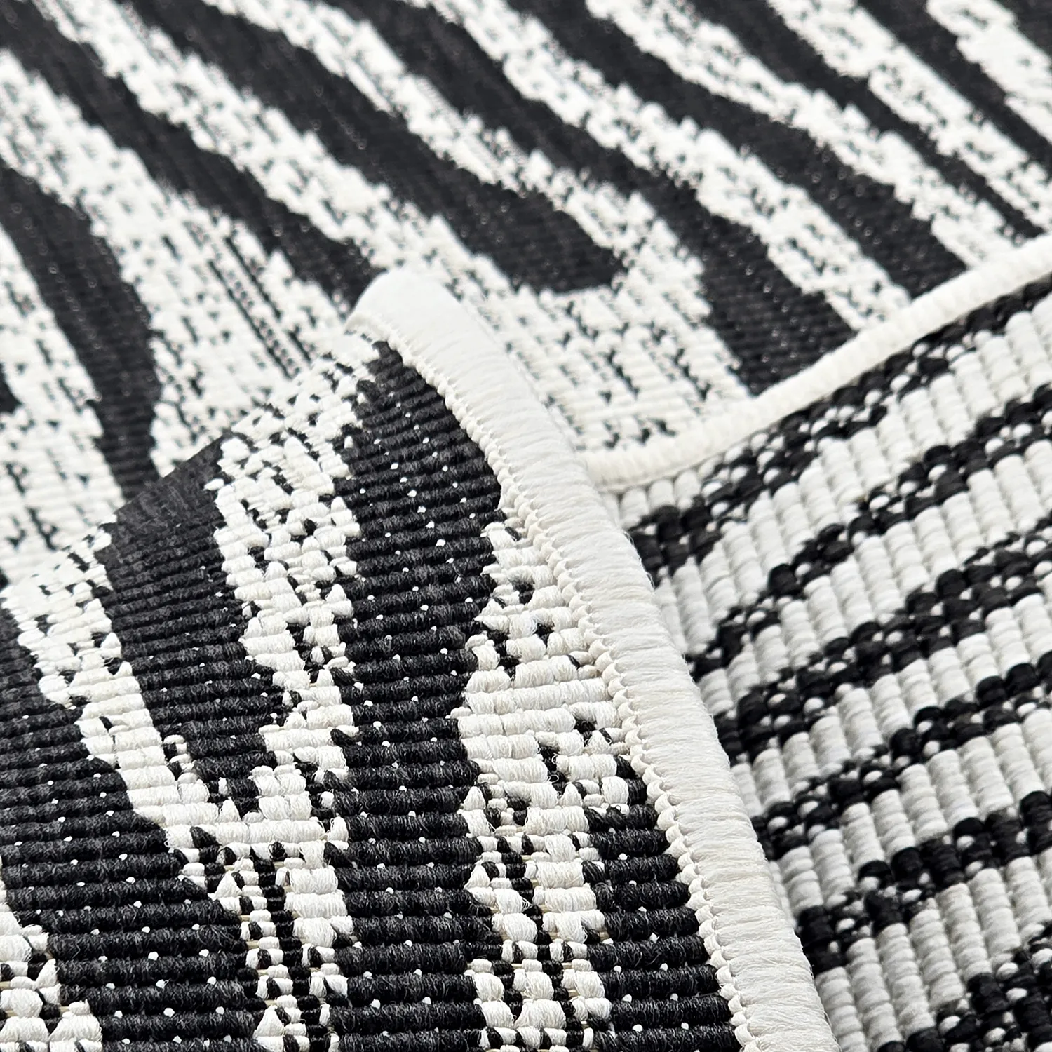 Alfombras de Interior/Exterior - utomhusmatta - Vaura (negro/blanco)