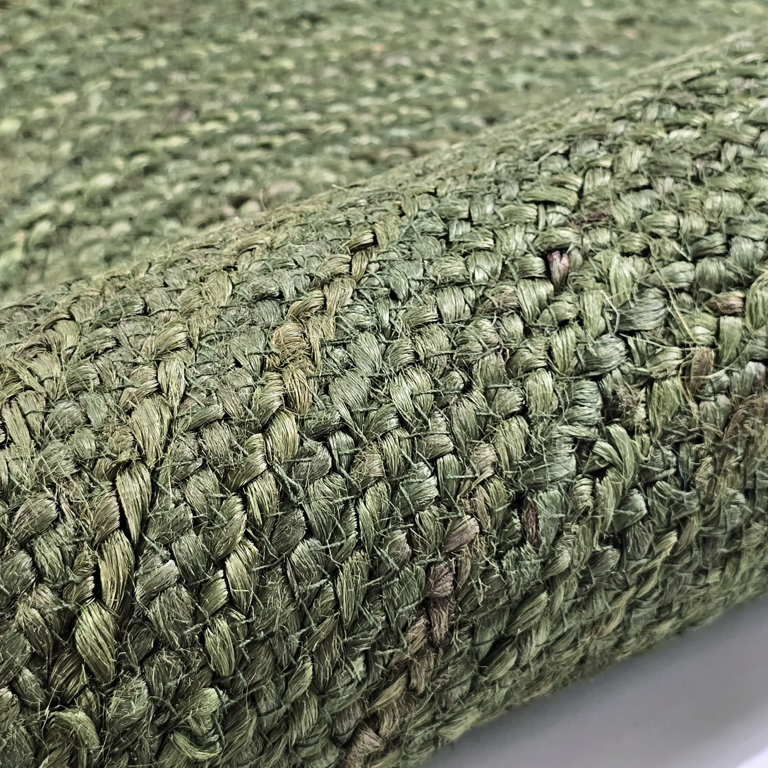 Alfombra redonda de yute - Amasia (verde militar)
