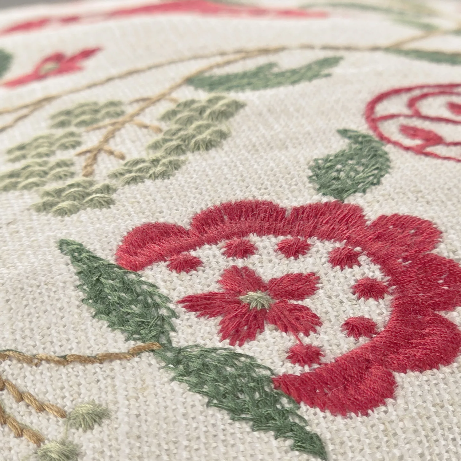 Funda de almohada - Kalmar Embroidered Cushion Cover (multicolor)