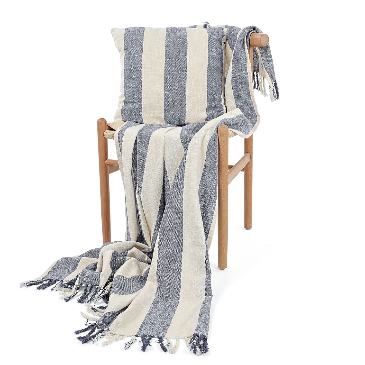 Funda de almohada - Kora stripe cotton cushion cover (crema/azul marino)
