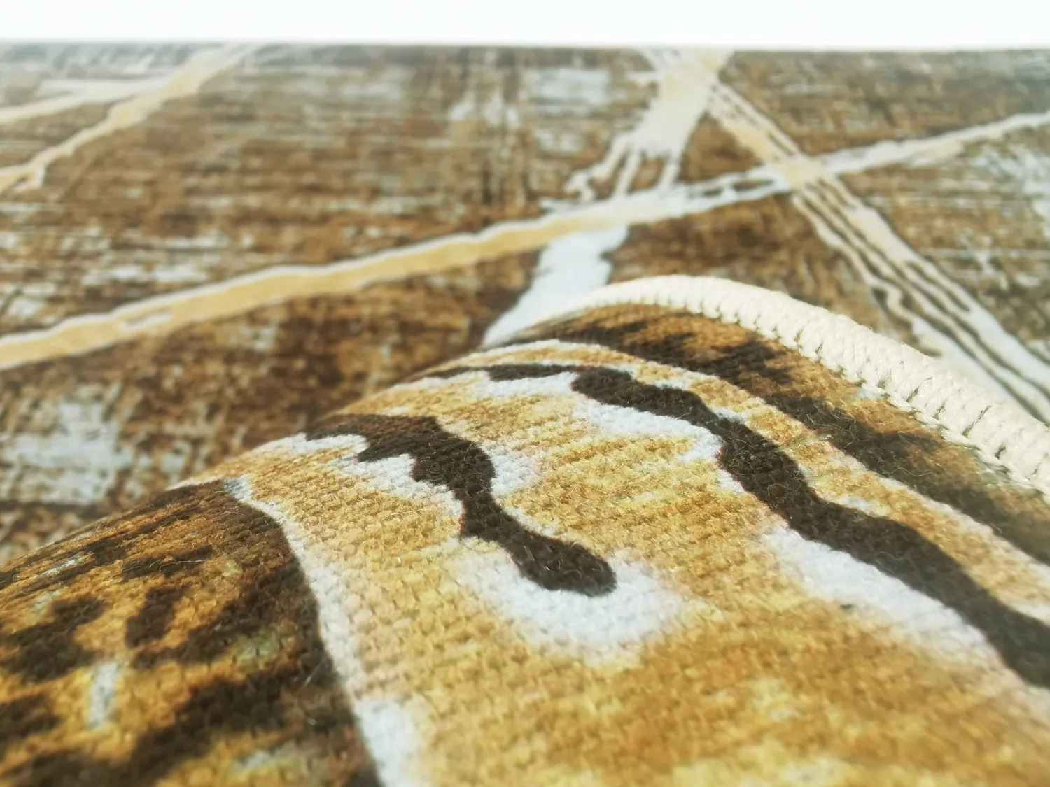Alfombra Wilton - Lagos (marrón)