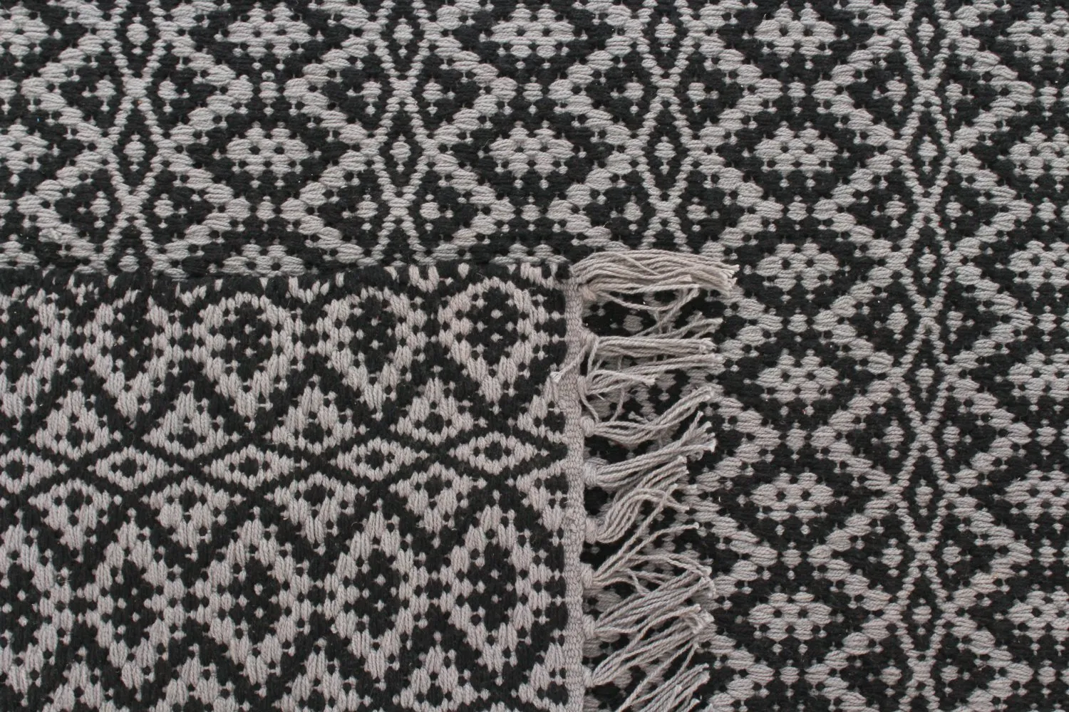 Alfombra de algodón - Lykke (gris/gris-negro)