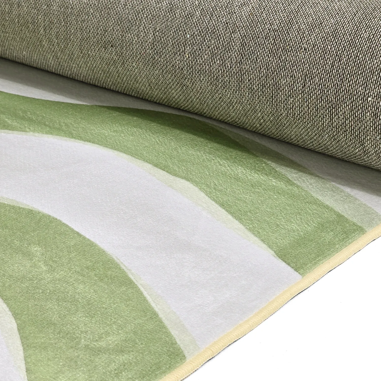 Alfombra Wilton - Marsala (verde/blanco)