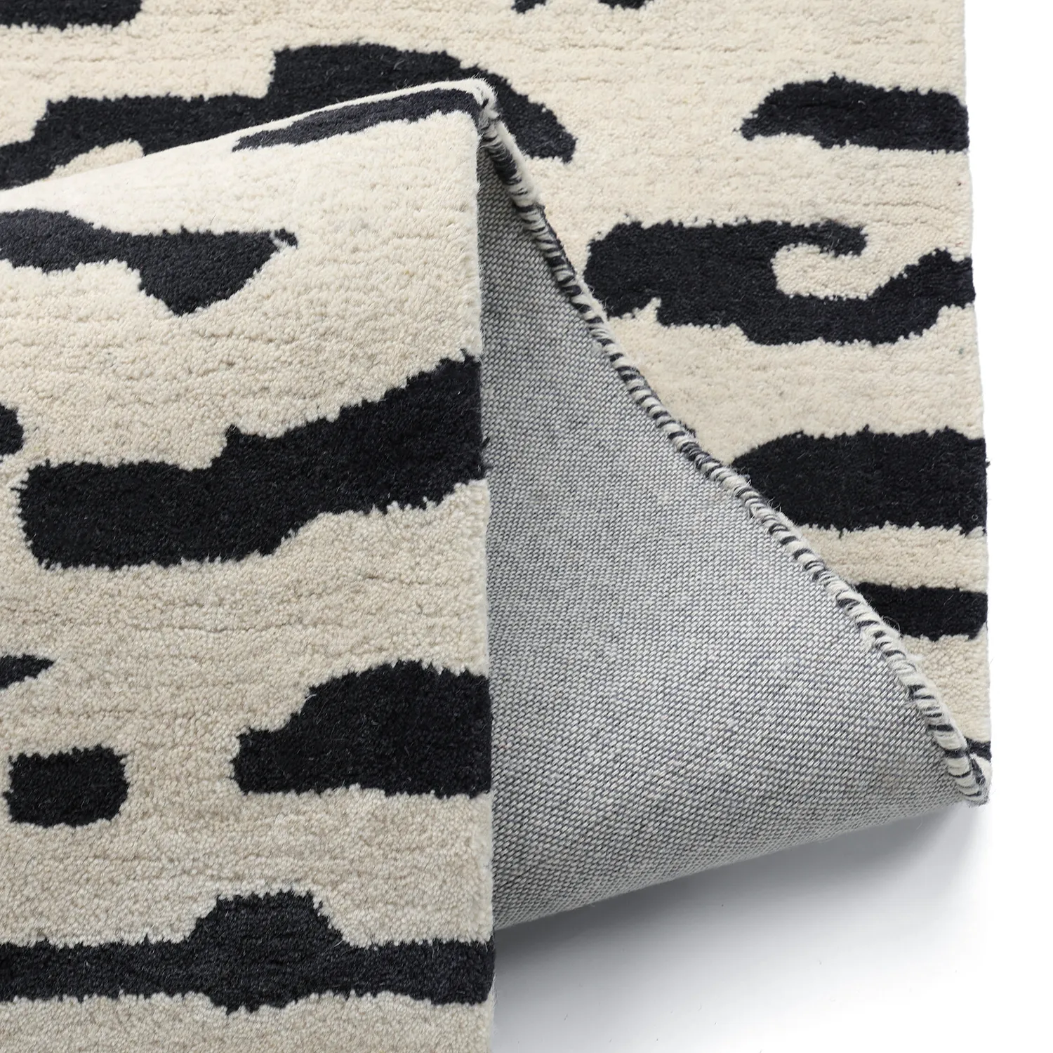 Alfombras de pelo largo - Zebra Tufted Wool Premium (blanco/negro)