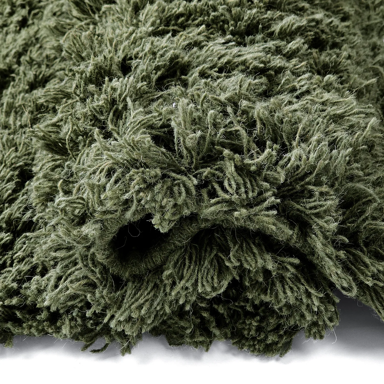Alfombras de pelo largo - Fassale Hand Woven Wool Shaggy (verde musgo)