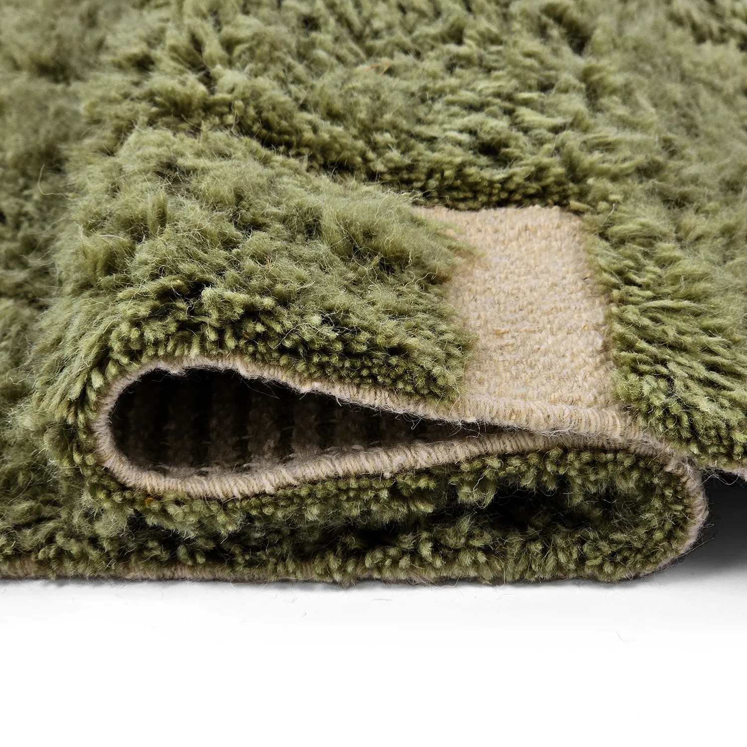 Alfombras de pelo largo - Kiberg Hand Woven Wool Shaggy (verde)