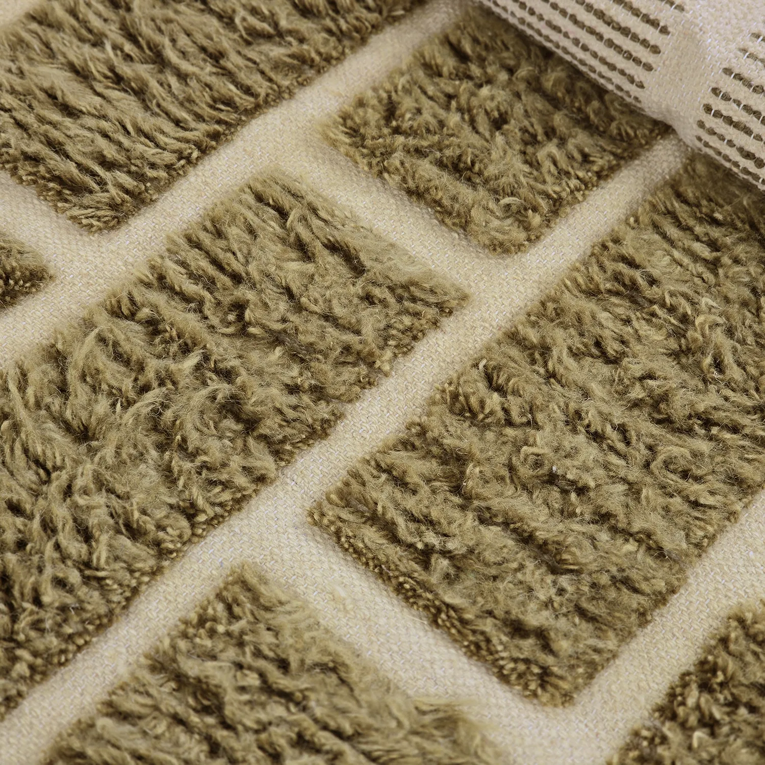 Alfombras de pelo largo - Leknes Hand Woven Wool Shaggy (verde)