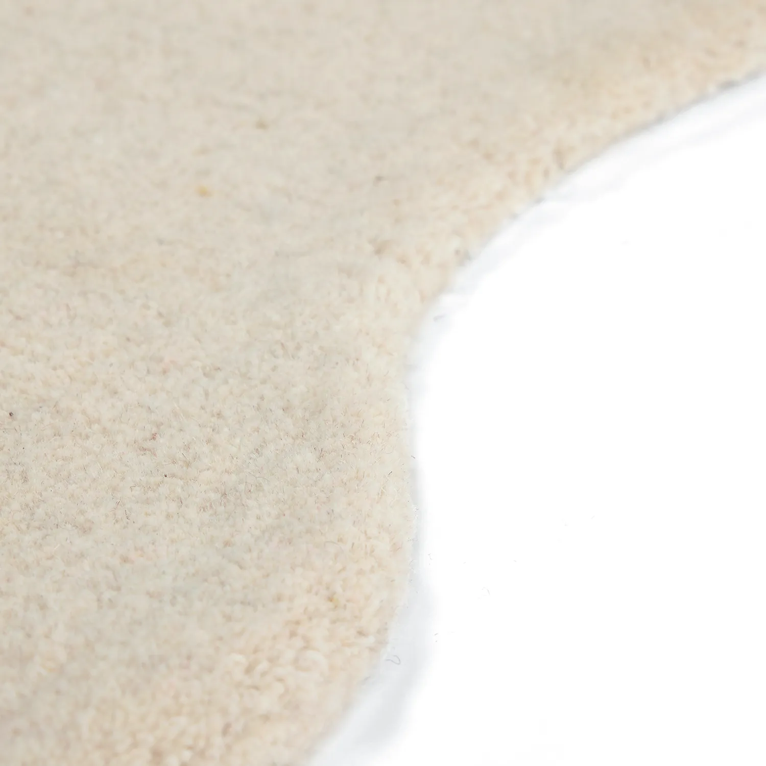 Alfombra de lana ondulada - Diu Hand Tufted Wool Premium (crema)