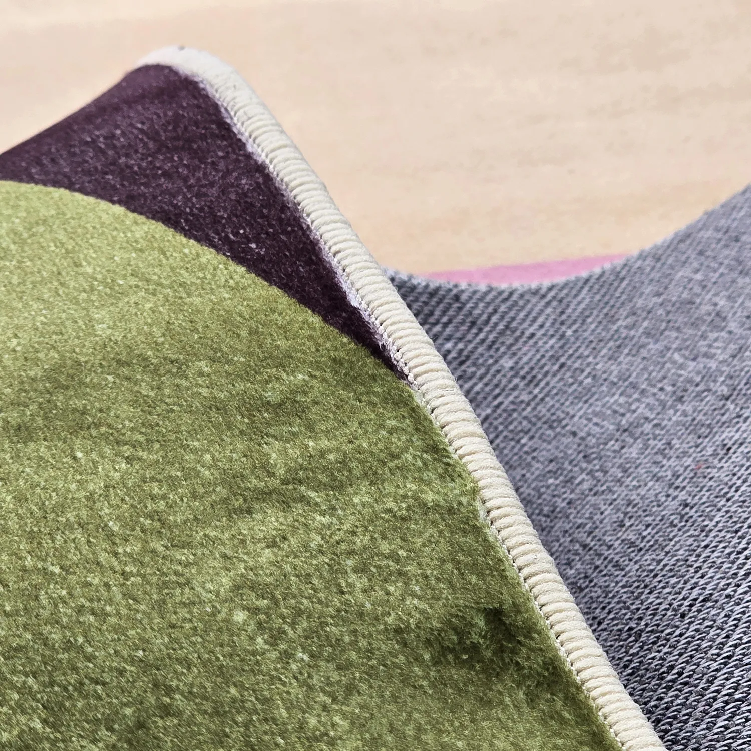 Alfombra Wilton - Kalami (rosa/multicolor)